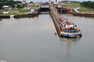 Sea Princess Panama Canal 009 (800x529)