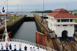 Sea Princess Panama Canal 046 (800x530)